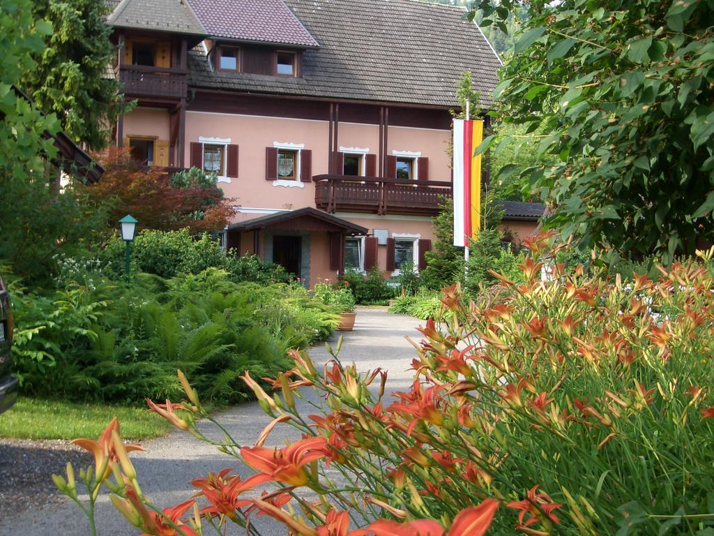 Apartamento Georgihof Im Park Unterburg am Klopeiner See Exterior foto